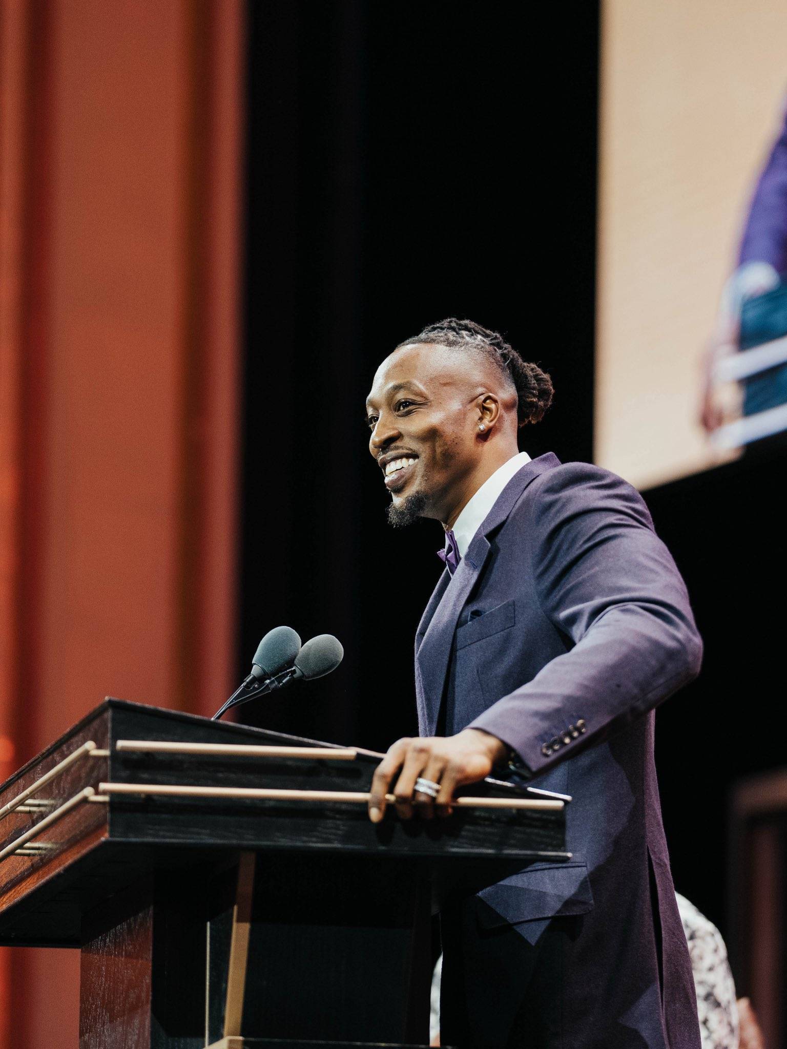 kaiyun-国际米兰训练开放日，冲刺阶段内部沟通引欢呼，足总杯在即，赛程密集仍需轮换