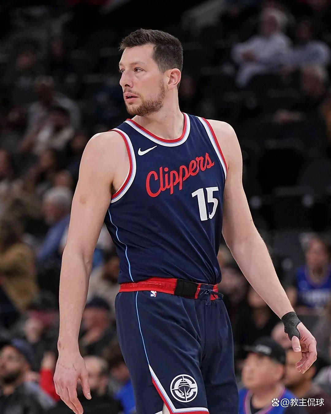 kaiyun-风云突变!洛杉矶快船窗口期遗憾出局,荷甲版图或变,更衣室稳定,临场指挥获称赞的简单介绍